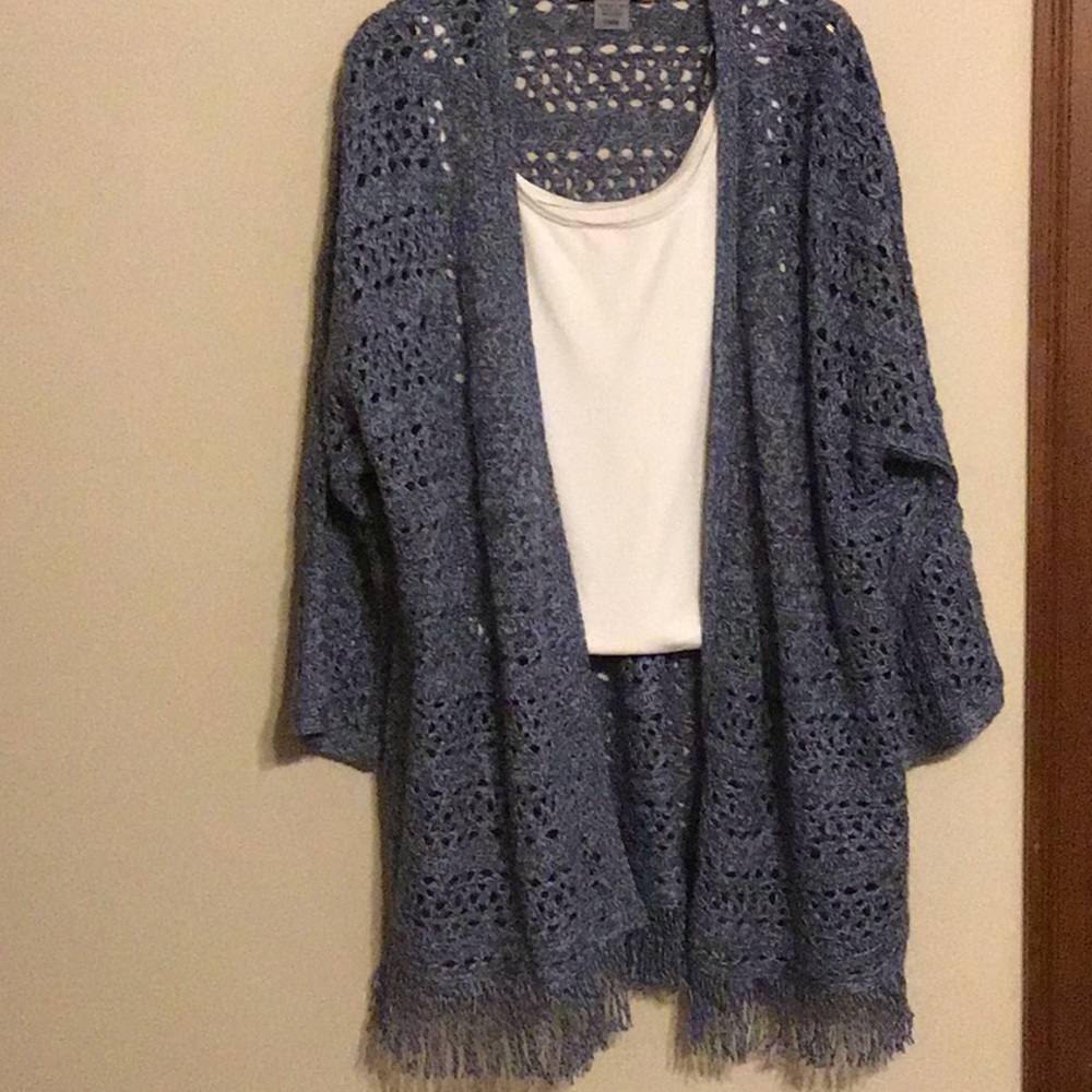 Woman’s lightweight cardigan